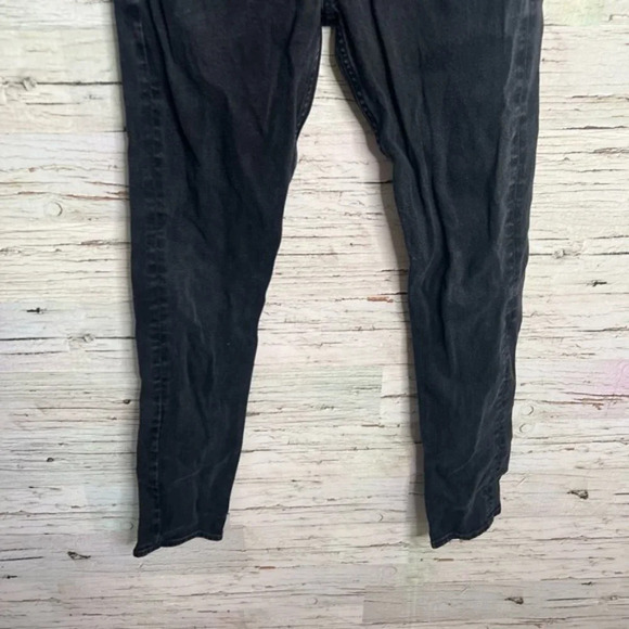 Guess slim tapered  black jeans size 29 - Picture 2 of 8